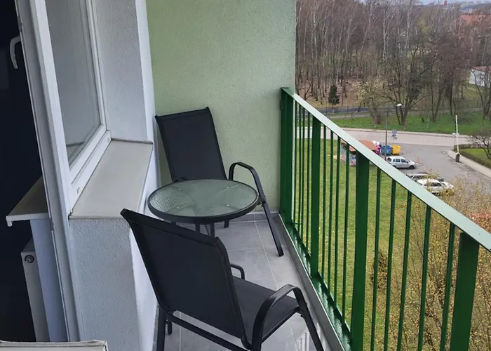 3 Osobowy Andromedy, Darmowy Parking 글리비체